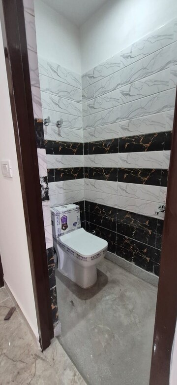 Kitchen in 2 BHK Builder Floor at Saket – for Rent