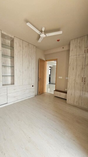 Room in 2 BHK Apartment at M3M Heights, Sector 65 – for Rent