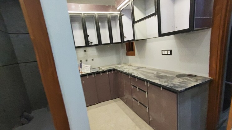 Kitchen, bhagwati vihar 1 Bedroom 40 Sq.Yd. Builder Floor In Bhagwati Vihar Delhi 9655223