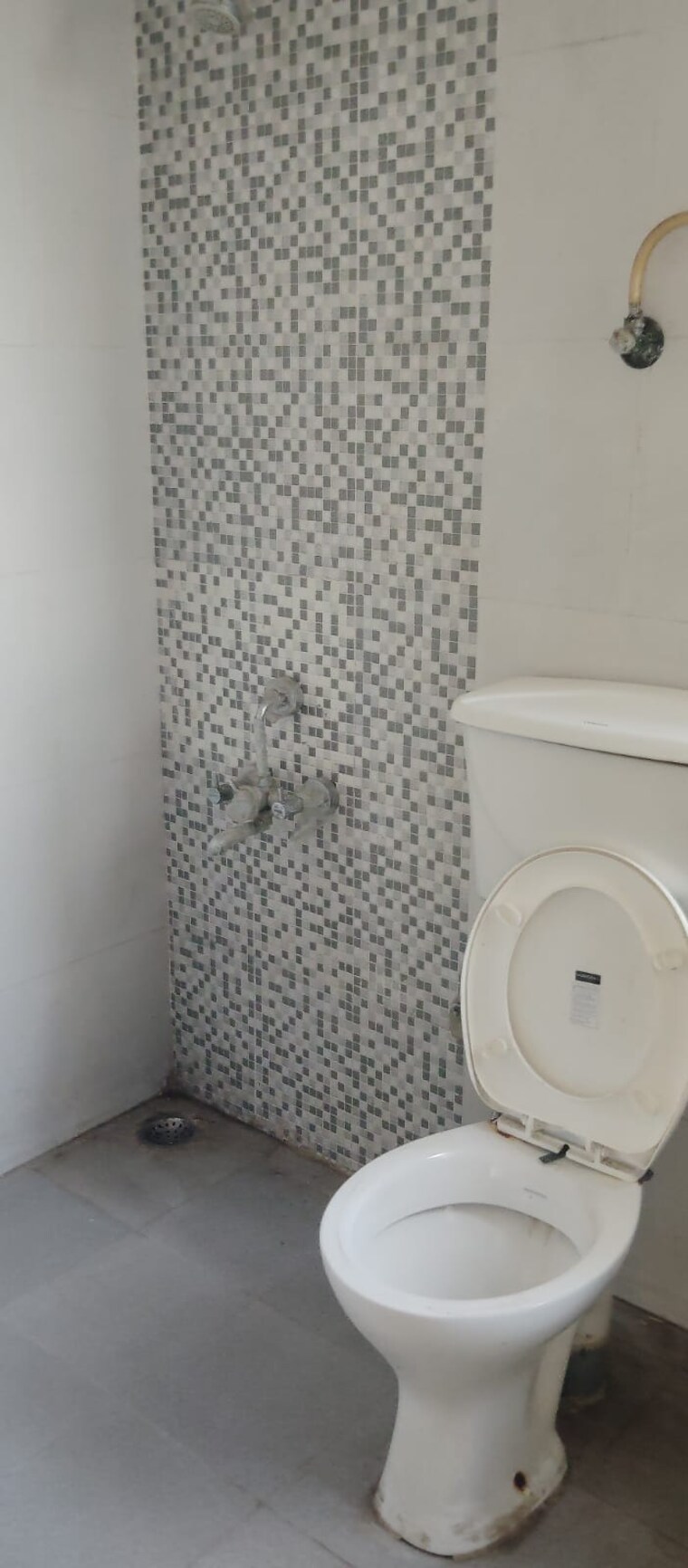 Bathroom, signature-global-solera-2 2 Bedroom 634 Sq.Ft. Apartment In Sector 107 Gurgaon 9655190