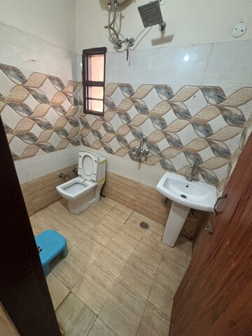 Attached Bathroom in 1 BHK Apartment at Kharar Mohali Road – for Rent