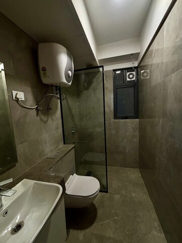 Bathroom in 3 BHK Apartment at M3M Heights, Sector 65 – for Rent