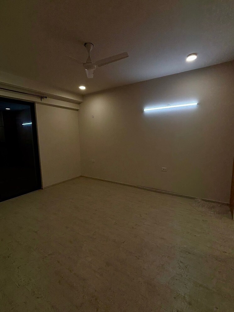 Room, m3m-heights 3 Bedroom 2054 Sq.Ft. Apartment In Sector 65 Gurgaon 9655209