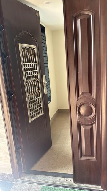 Building Lobby in 6 BHK Independent House at Jaypee The Castle III, Sector Swarn Nagri – for Sale