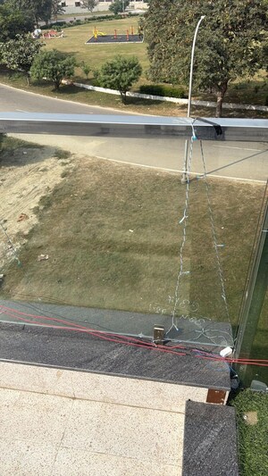 Furnished Amenities in 6 BHK Independent House at Jaypee The Castle III, Sector Swarn Nagri – for Sale