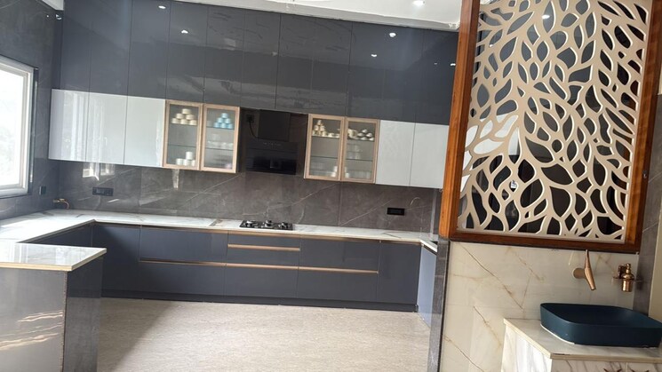 Kitchen, jaypee-the-castle-iii 6 Bedroom 200 Sq.Mt. Independent House In Sector Swarn Nagri Greater Noida 9655456