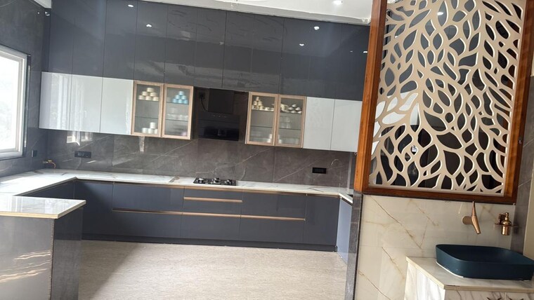 Kitchen, jaypee-the-castle-iii 6 Bedroom 200 Sq.Mt. Independent House In Sector Swarn Nagri Greater Noida 9655456