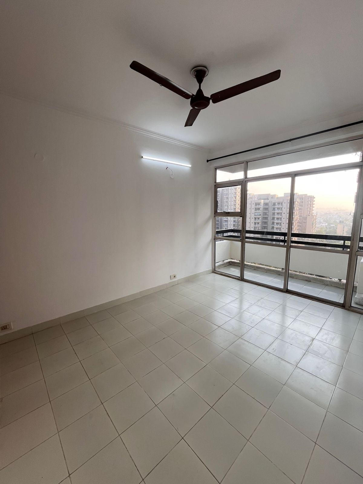 3 BHK + Extra Room 1800 Sq.Ft. Apartment in Ansal Sushant Estate