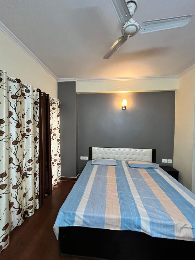 Bedroom, aims-golf-city 2 Bedroom 950 Sq.Ft. Apartment In Sector 75 Noida 9655250