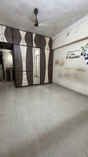 2 BHK Apartment For Rent in Regency Estate, Dombivli East