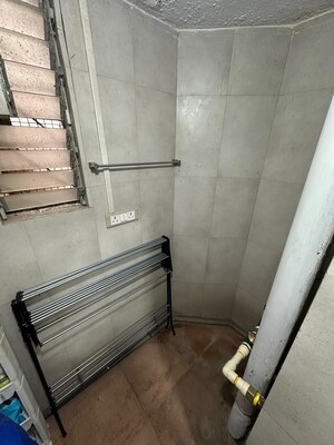 Bathroom in 3 BHK Apartment at Oberoi Realty Gardens, Kandivali East – for Sale