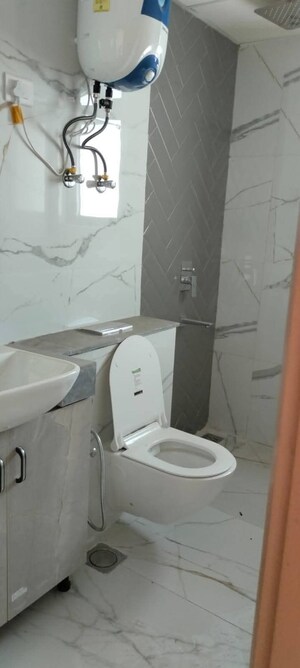 Bathroom in 2 BHK Apartment at M3M Heights, Sector 65 – for Sale