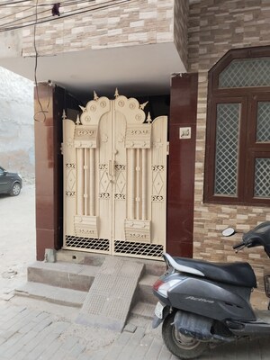 Living Room in 2 BHK Independent House at Laxman Vihar Phase 2 – for Sale