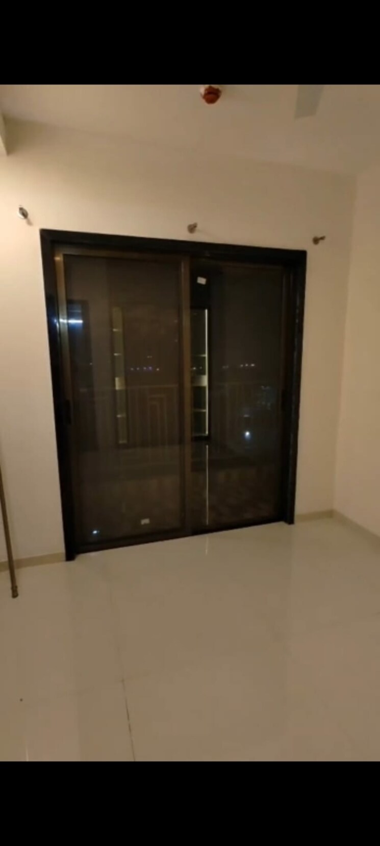 Room, dombivli east 2 Bedroom 927 Sq.Ft. Apartment In Dombivli East Thane 9655342