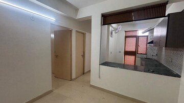 Room in 2 BHK Apartment at Conscient Habitat, Sector 99a – for Rent