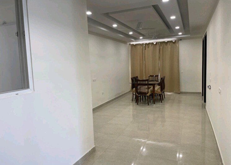 Room, kalidas road 4 Bedroom 2658 Sq.Ft. Apartment In Kalidas Road Dehradun 9655359