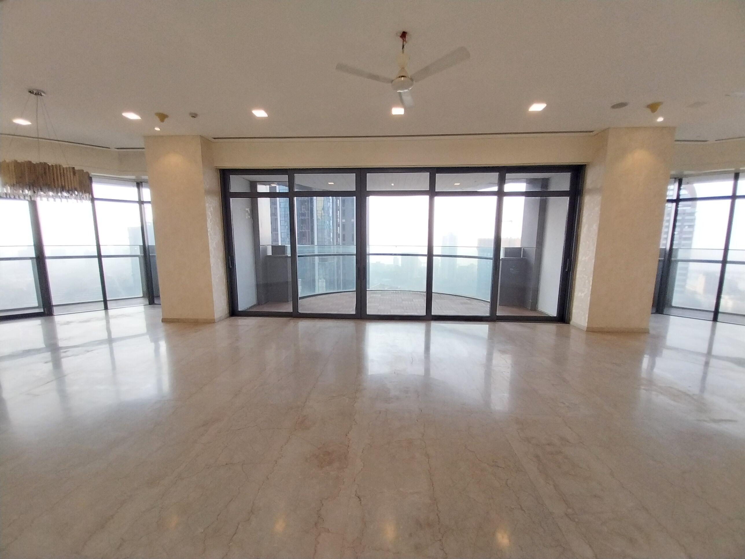 4 BHK + Servant Room 3700 Sq.Ft. Apartment in Omkar 1973