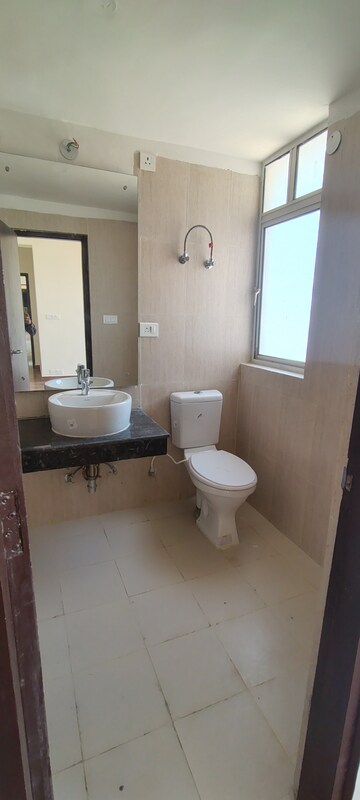 Furnished Amenities in 2 BHK Apartment at Ansal Highland Park, Sector 103 – for Rent