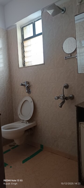 Attached Bathroom in 3 BHK Apartment at Windsor Tower, Andheri West – for Sale