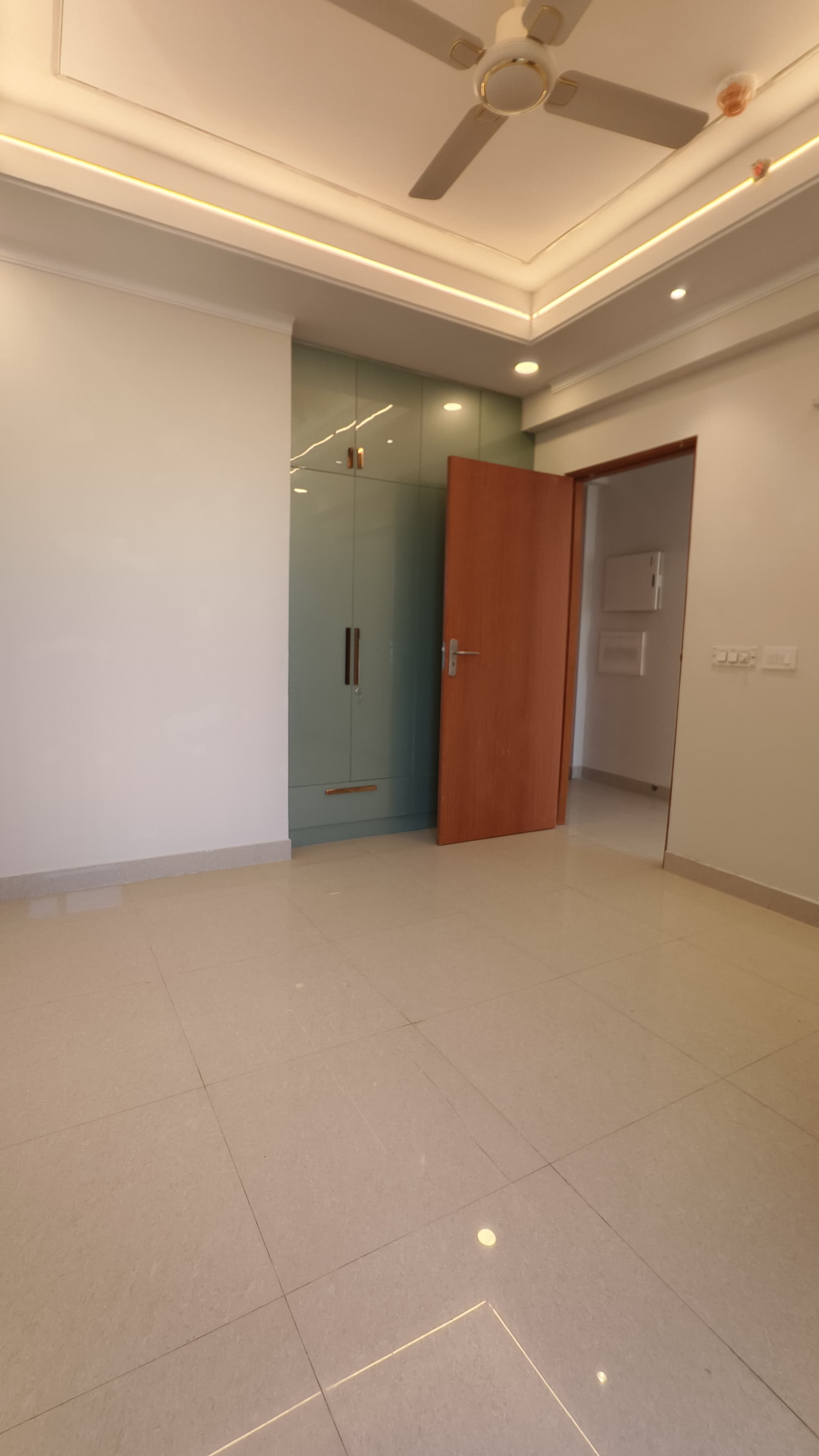 2 BHK + Study Room Apartment For Rent in Tata Eureka Park