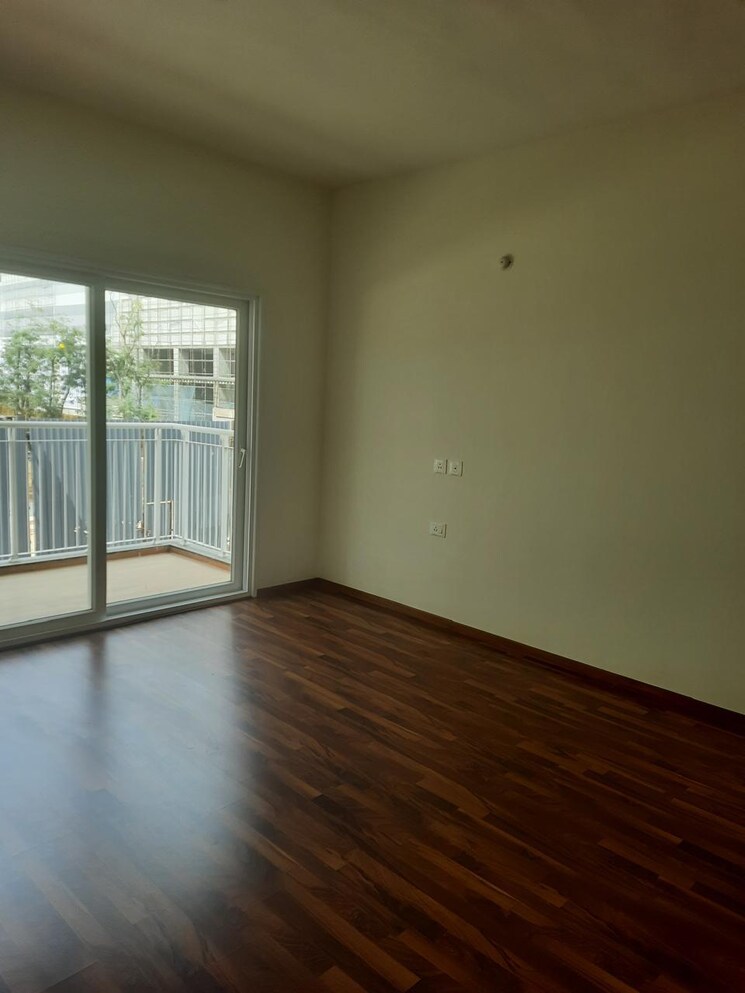 Room, lnt-raintree-boulevard 3 Bedroom 1650 Sq.Ft. Apartment In Hebbal Bangalore 9655411