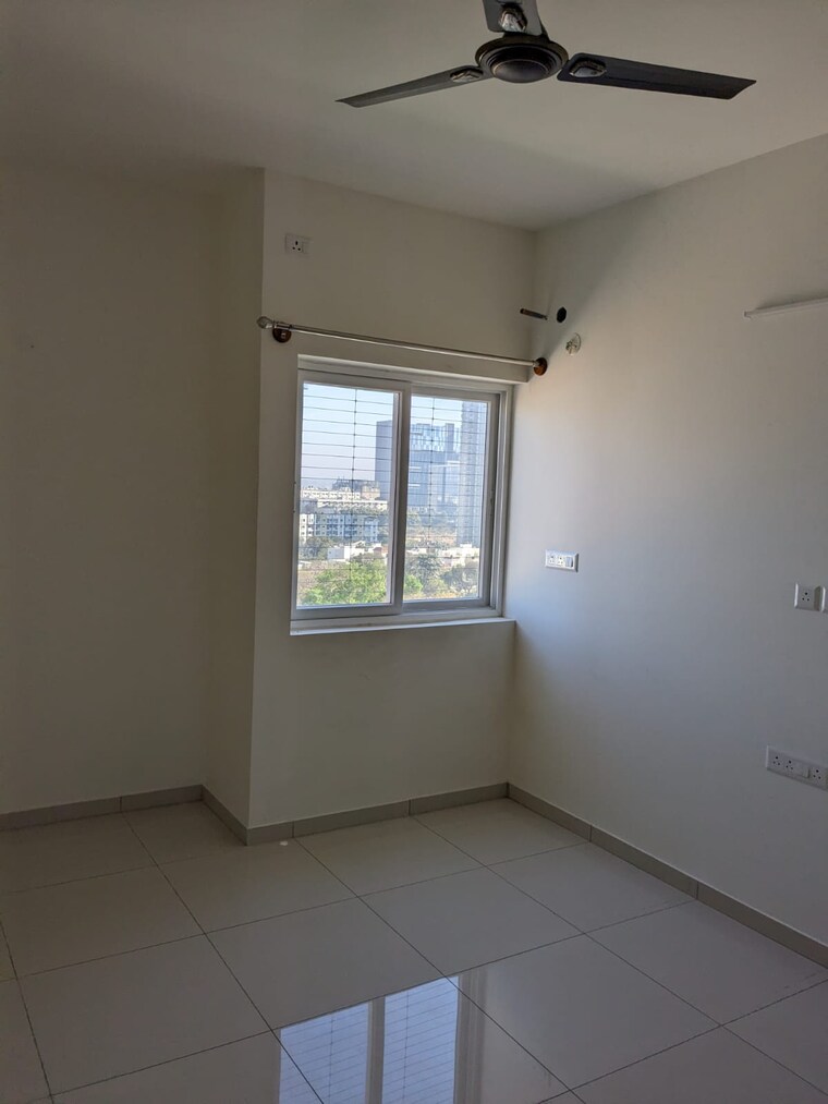 Room, lnt-raintree-boulevard 3 Bedroom 1650 Sq.Ft. Apartment In Hebbal Bangalore 9655411