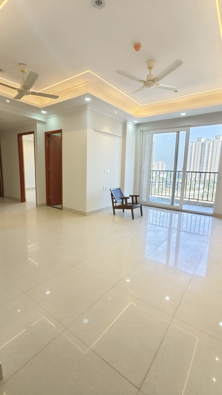 Room, logix-blossom-county 4 Bedroom 1875 Sq.Ft. Apartment In Sector 137 Noida 9655416