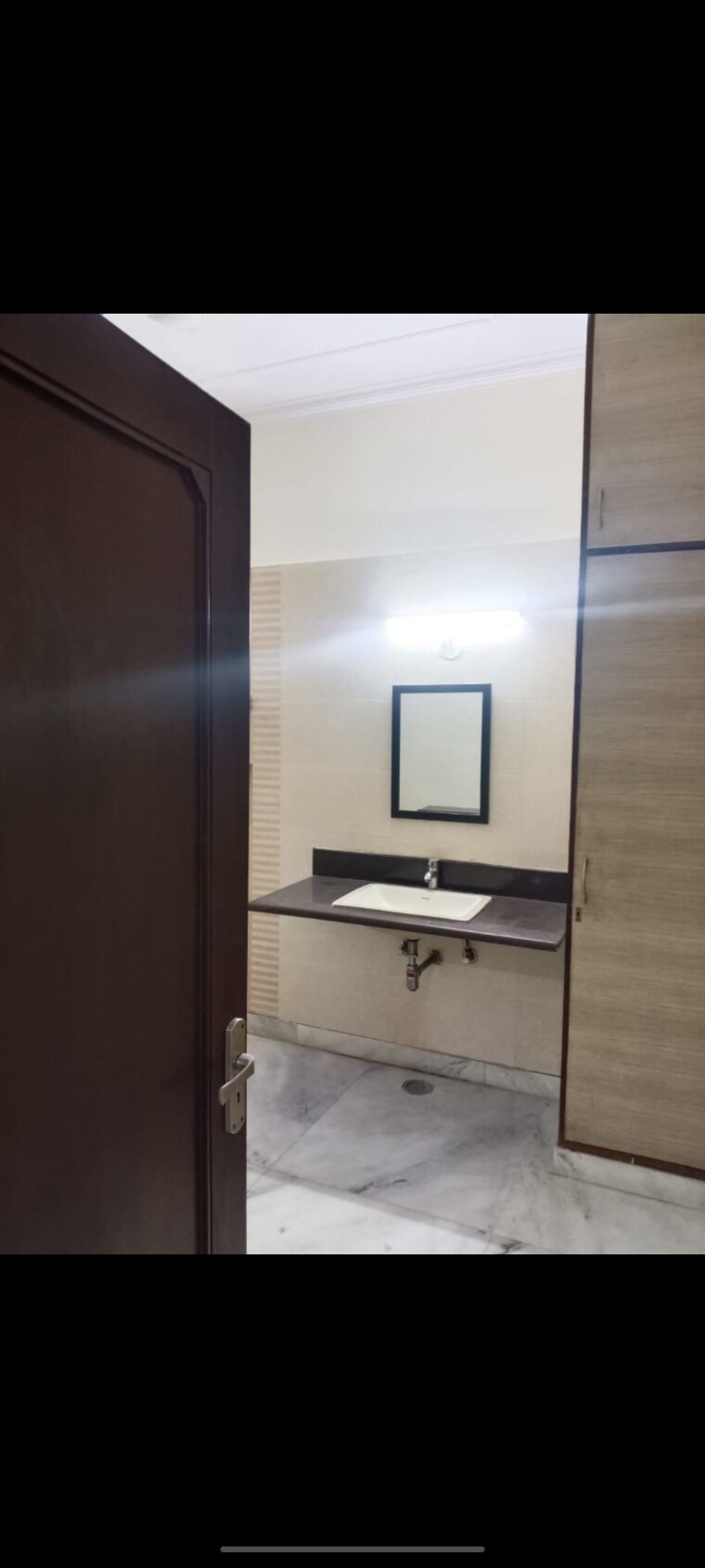 Bathroom, dda-hig-jasola 3 Bedroom 200 Sq.Yd. Builder Floor In Jasola Delhi 9655427