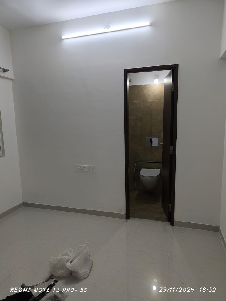 Room, omkar-signet 1 Bedroom 490 Sq.Ft. Apartment In Malad East Mumbai 9655415