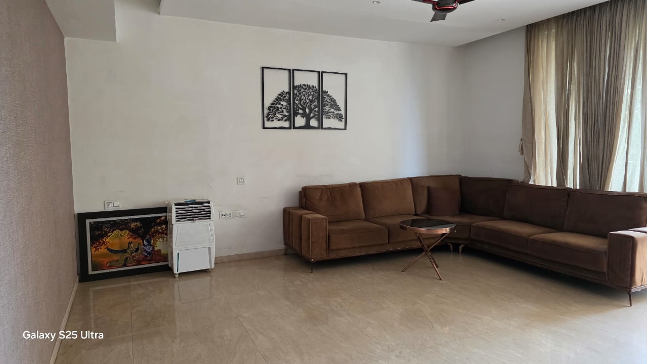 4 BHK + Pooja Room 2289 Sq.Ft. Apartment in One Hiranandani Park