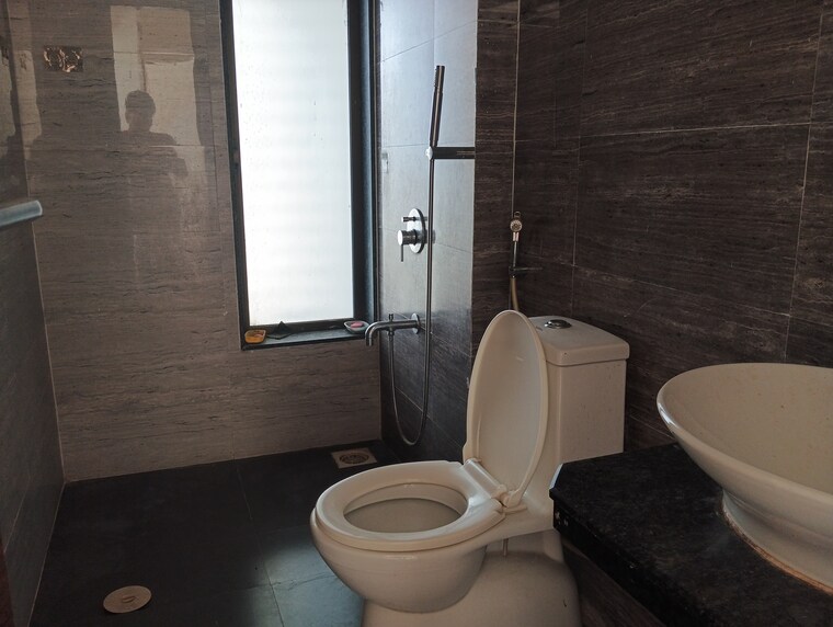 Bathroom, acme-ozone 2 Bedroom 725 Sq.Ft. Apartment In Manpada Thane 9655486