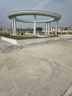 Plot For Sale in Ras Enclave 