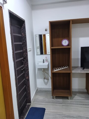 Furnished Amenities in 1 BHK Apartment at Manikonda – for Rent