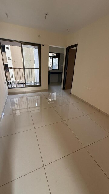 1.5 BHK Apartment For Rent in Chandak 34 Park Estate, Goregaon West