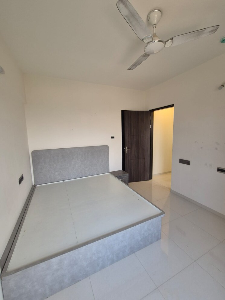 Room, nyati-evolve-1 2 Bedroom 800 Sq.Ft. Apartment In Magarpatta City Pune 9655482