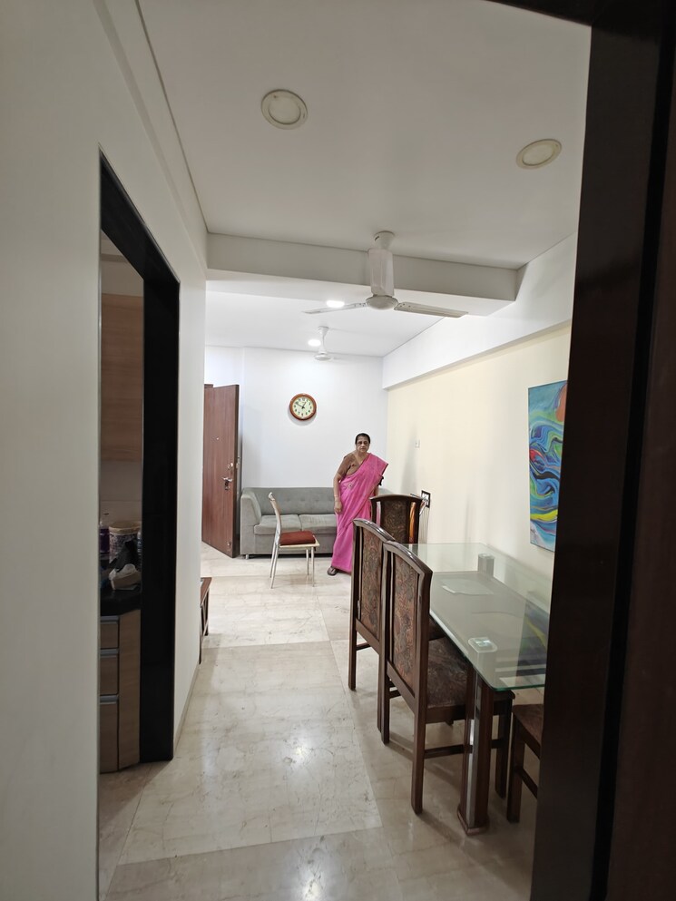Bathroom, himath-ghar-khar-west 2 Bedroom 700 Sq.Ft. Apartment In Khar West Mumbai 9655493