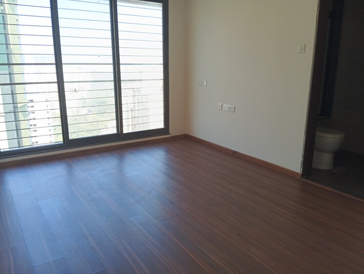 Room, acme-ozone 2 Bedroom 725 Sq.Ft. Apartment In Manpada Thane 9655523