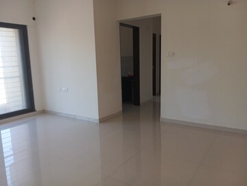 Room in 2 BHK Apartment at Acme Ozone, Manpada – for Rent