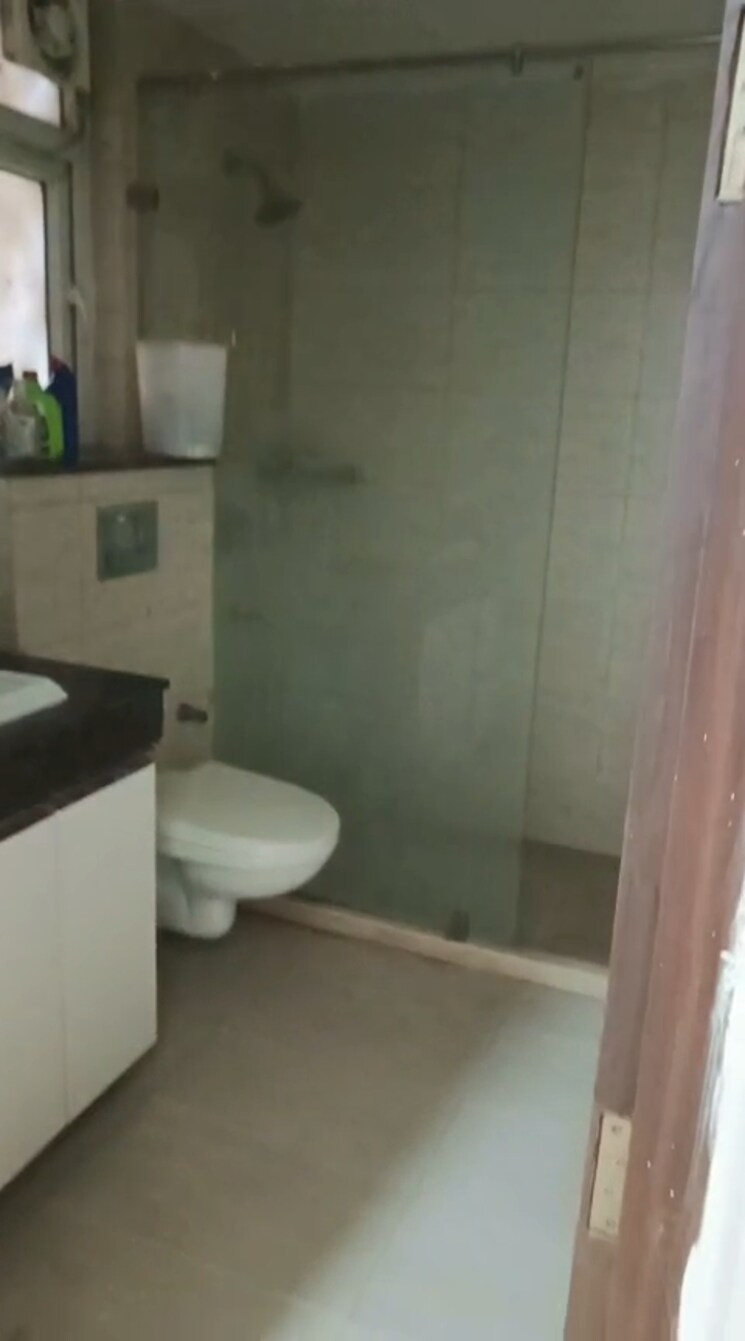 Master Bedroom, puri-anand-villas-phase-ii 3 Bedroom 2475 Sq.Ft. Apartment In Sector 81 Faridabad 9655532