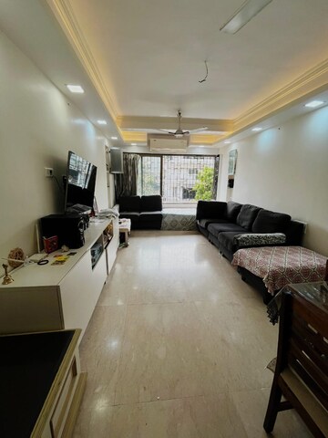 Kitchen in 3 BHK Apartment at Carter Apatment, Pali Hill – for Rent