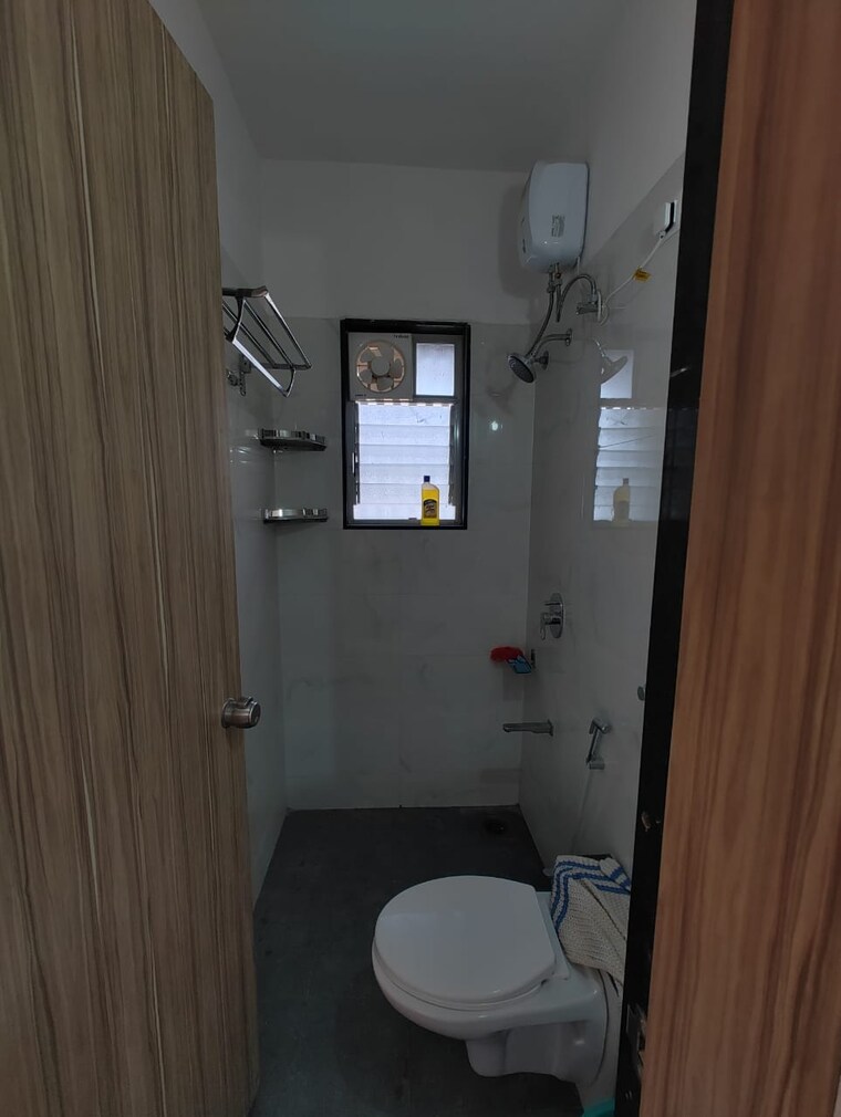 Bathroom, sukhwani-nysa 2 Bedroom 783 Sq.Ft. Apartment In Ravet Pune 9655526