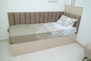 Bedroom in 2.5 BHK Apartment at LnT Raintree Boulevard, Hebbal – for Rent