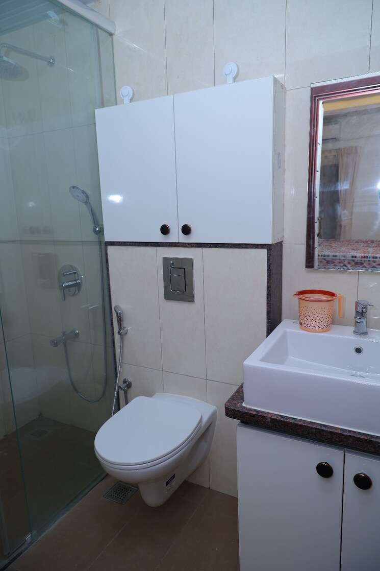 Bathroom, lnt-raintree-boulevard 2.5 Bedroom 1355 Sq.Ft. Apartment In Hebbal Bangalore 9655544