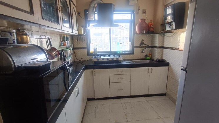 Kitchen, lok-darshan 1 Bedroom 550 Sq.Ft. Apartment In Andheri East Mumbai 9655543