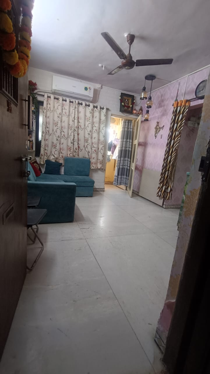 1 BHK 550 Sq.Ft. Apartment in Lok Darshan