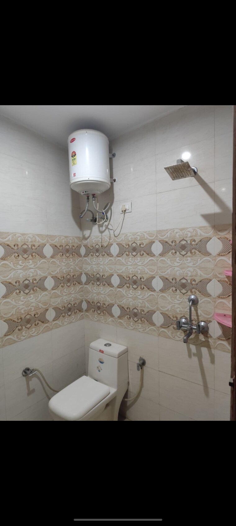 Bathroom, tulip-leaf 3 Bedroom 160 Sq.Yd. Builder Floor In Sector 69 Gurgaon 9655554