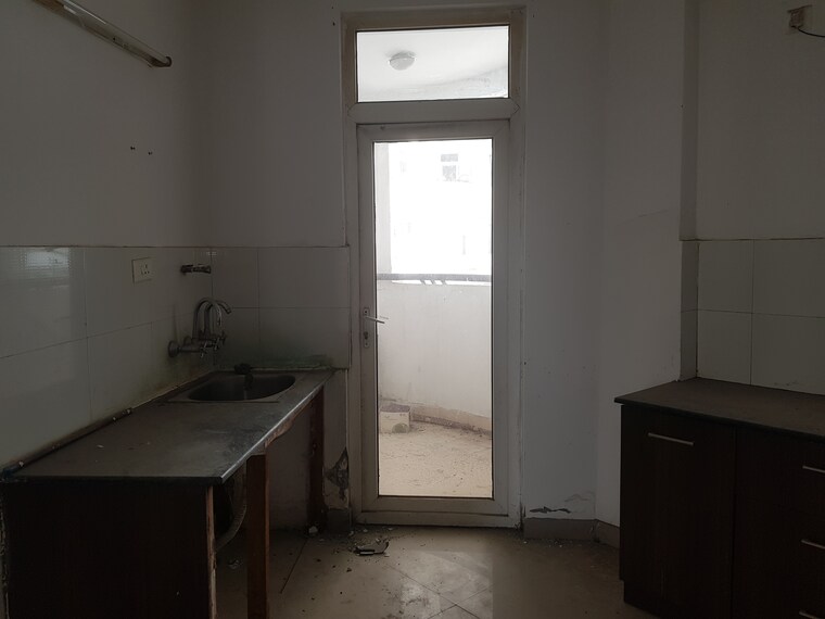 Room, apex-acacia-valley 2.5 Bedroom 1300 Sq.Ft. Apartment In Vaishali Sector 3 Ghaziabad 9655550