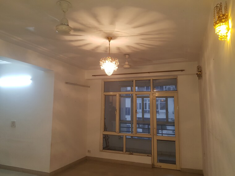 Room, apex-acacia-valley 2.5 Bedroom 1300 Sq.Ft. Apartment In Vaishali Sector 3 Ghaziabad 9655550