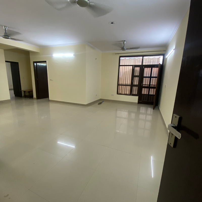 3 BHK + Extra Room Independent House For Rent in Sector 21C