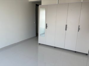 Room in 3 BHK Apartment at Sunteck City Avenue 4, Goregaon West – for Rent